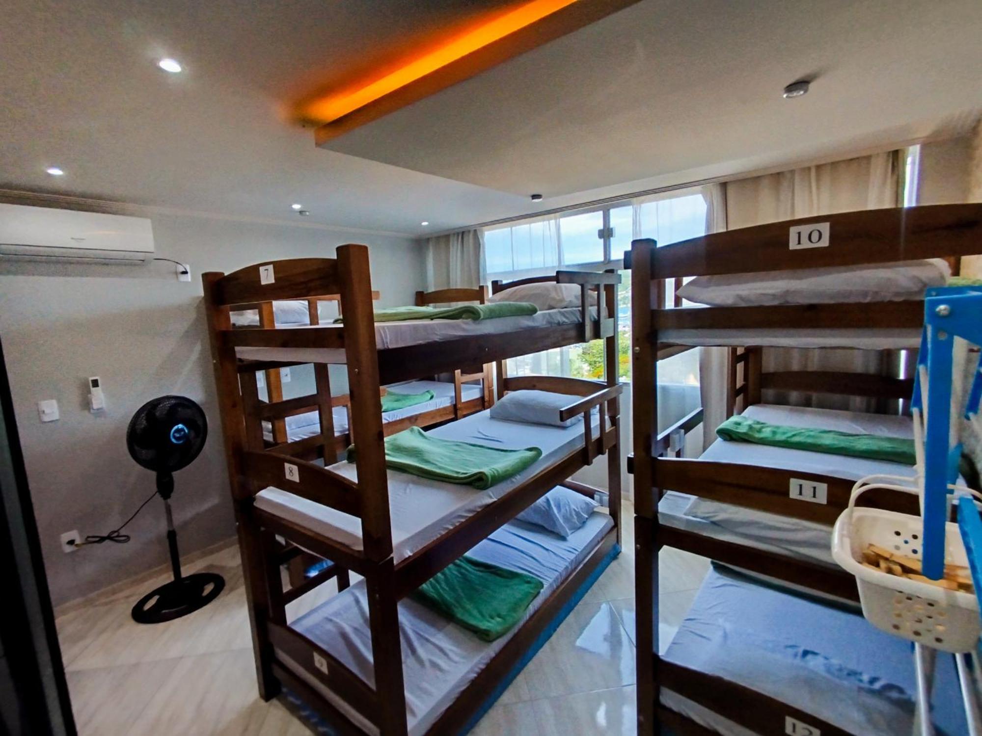 Hostel Casa Da Pedra Арраял-ду-Кабу Екстер'єр фото
