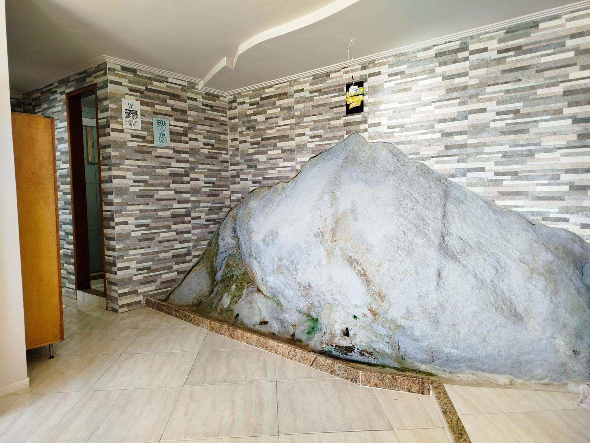 Hostel Casa Da Pedra Арраял-ду-Кабу Екстер'єр фото